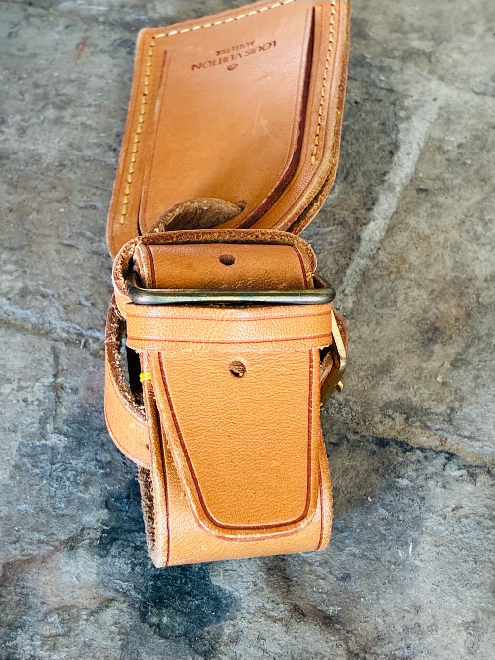 Vintage Louis Vuitton Vachetta Leather Luggage Tag & Poignet Handle Keeper Set - Picture 6 of 17